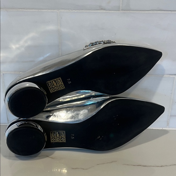 Jeffrey Campbell Viona Crystal Embellished Silver Pointed Toe Loafers size 7.5 - Picture 12 of 13